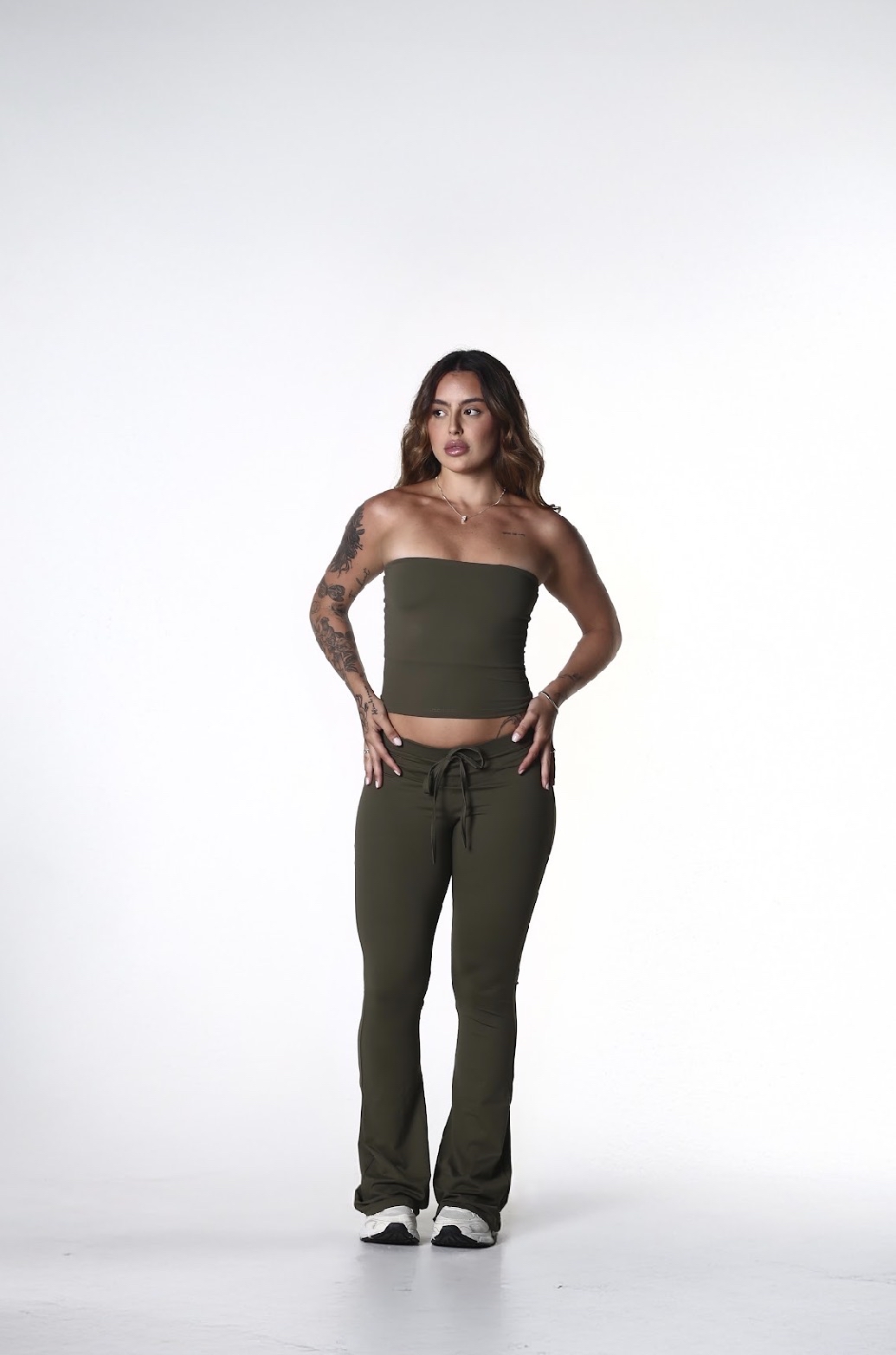 Calça Legging Diferenciada na cor Verde foto 3
